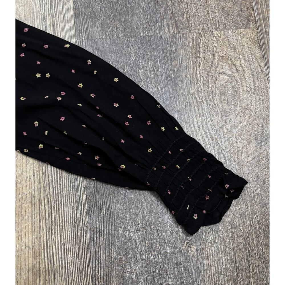 Bella Dahl Black Floral Tie Front Smocked Neck Blouse Rayon Top Womens Large L‎ - Picture 3 of 9